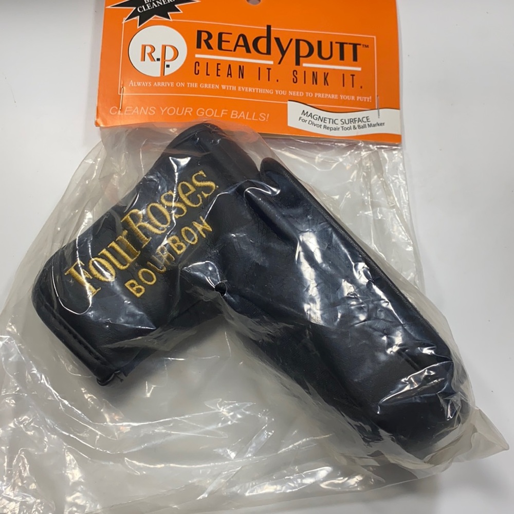 FOUR ROSES BOURBON READY PUTT GOLF BALL CLEANER
